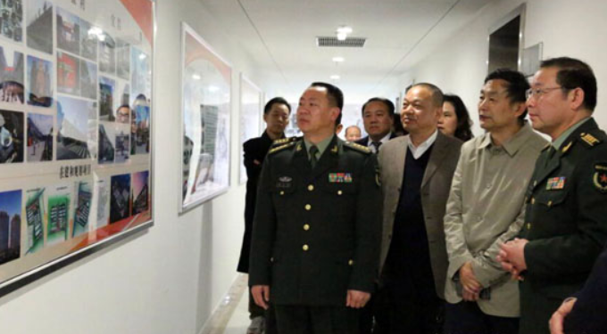 湖北日报：武汉警备区司令员调研战友集团：有这一战友而自豪